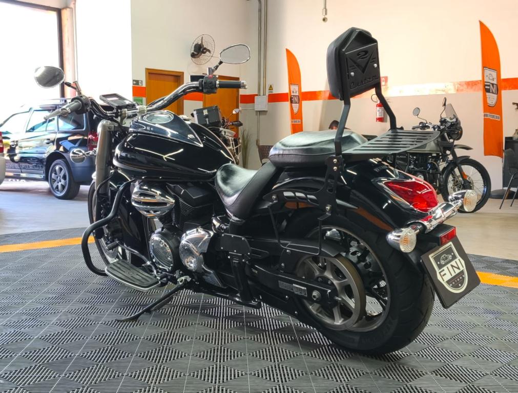 YAMAHA XVS 950 - Foto