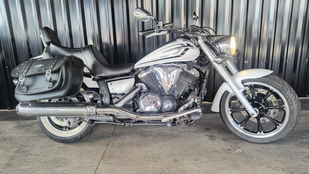 YAMAHA XVS MidnightStar