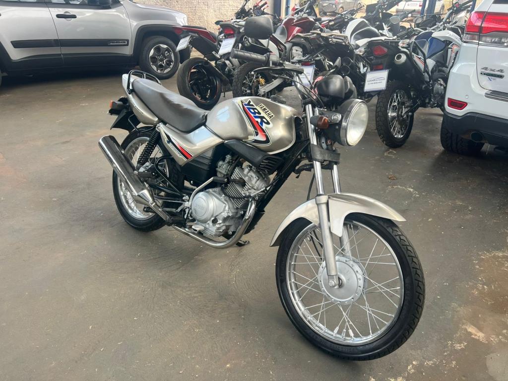YAMAHA YBR 125 - Foto