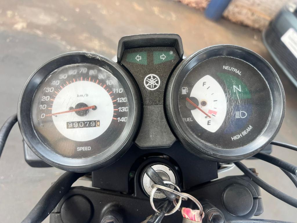 YAMAHA YBR 125 - Foto