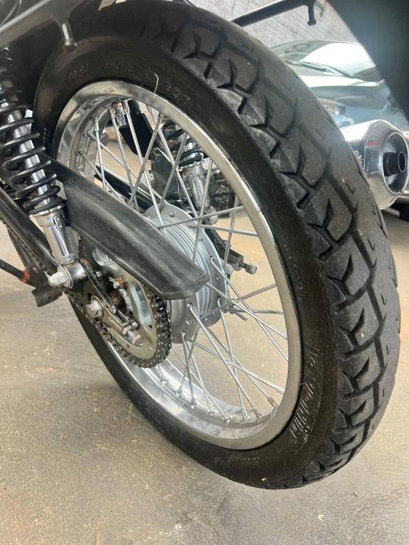 YAMAHA YBR 125 - Foto