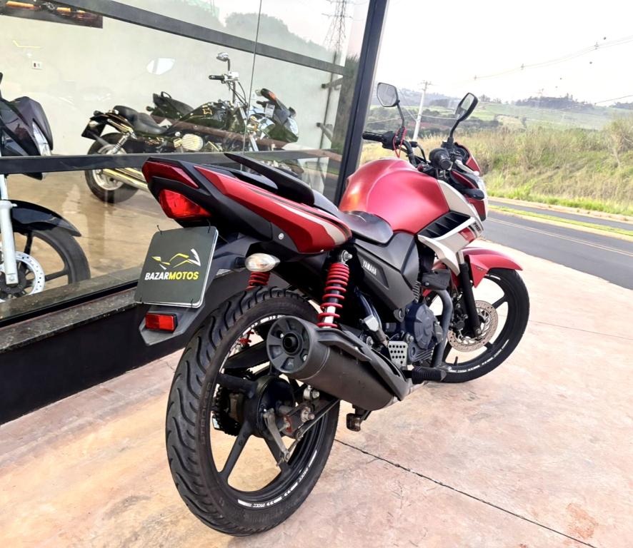 YAMAHA YS Fazer 150 - Foto