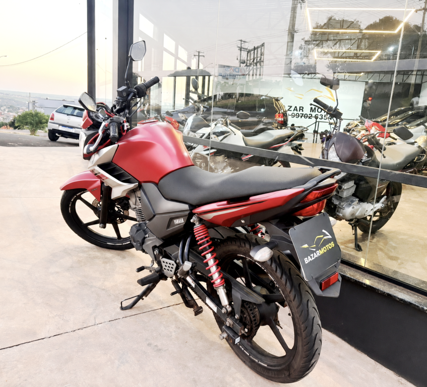 YAMAHA YS Fazer 150 - Foto