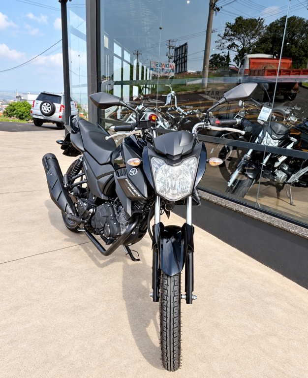 YAMAHA YS Fazer 150 - Foto