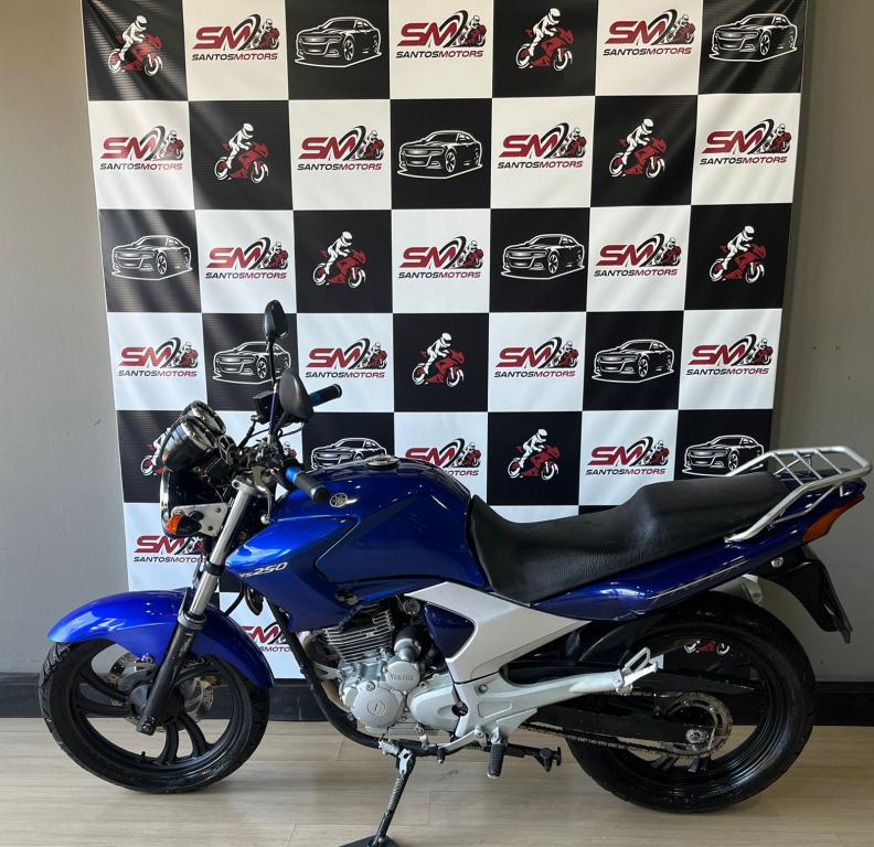 YAMAHA YS Fazer 250 - Foto