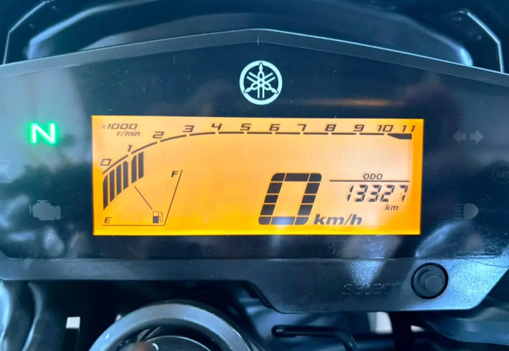 YAMAHA YS Fazer 250 - Foto