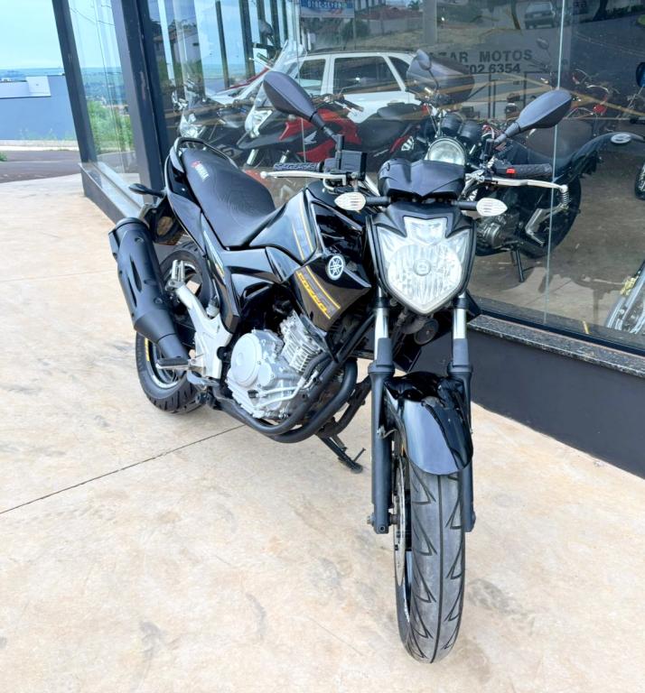 YAMAHA YS Fazer 250 - Foto