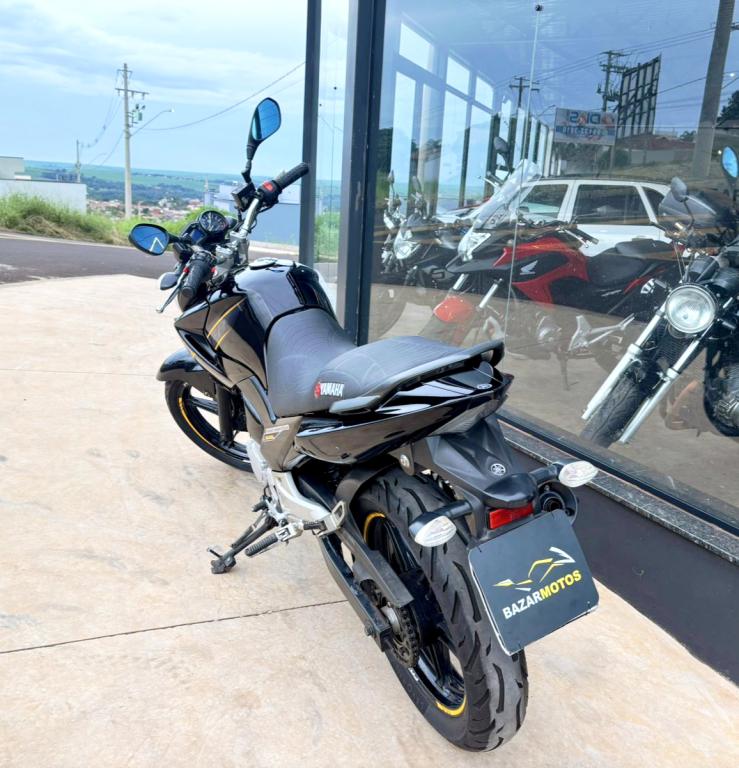 YAMAHA YS Fazer 250 - Foto