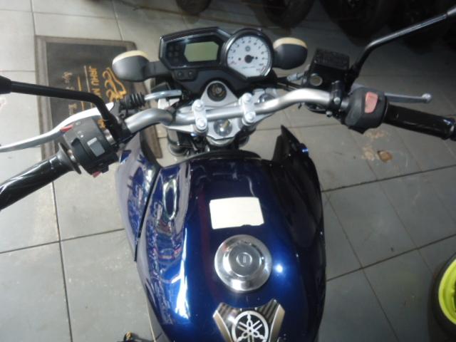 YAMAHA YS Fazer 250 - Foto
