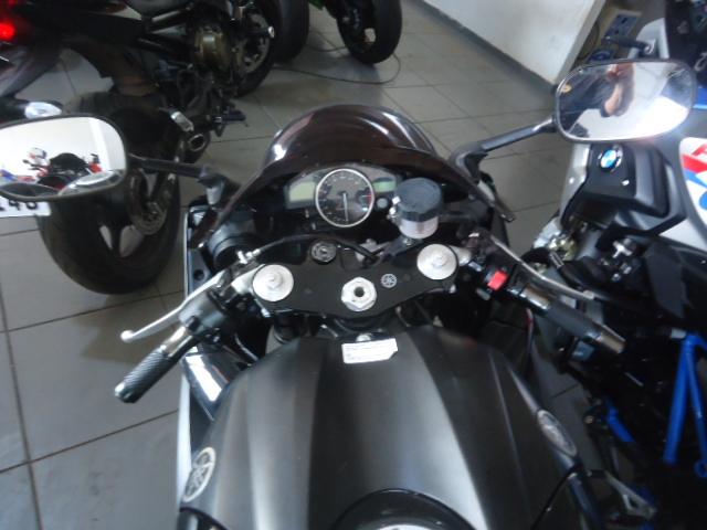 YAMAHA YZF R1 1000 - Foto