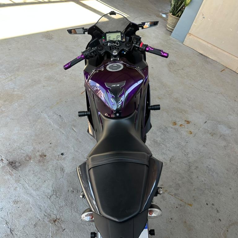 YAMAHA YZF R3 300 - Foto
