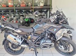 BMW R 1250 GS TRIPLE BLACK