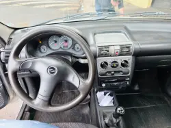 CHEVROLET Corsa Sedan 1.0 4P CLASSIC