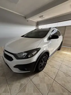 CHEVROLET Onix Hatch 1.4 4P FLEX ACTIV AUTOMTICO