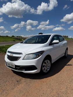 CHEVROLET Onix Hatch 1.4 4P FLEX LT