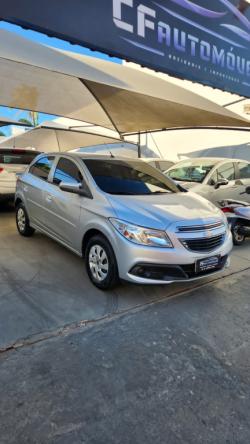 CHEVROLET Onix Hatch 1.0 4P FLEX LT