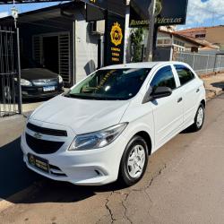CHEVROLET Onix Hatch 1.0 4P FLEX LS