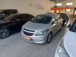 CHEVROLET Onix Hatch 1.0 4P FLEX JOY