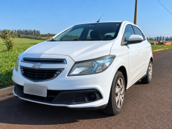CHEVROLET Onix Hatch 1.4 4P FLEX LT