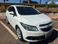 CHEVROLET Onix Hatch 1.4 4P FLEX LT AUTOMÁTICO