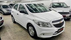 CHEVROLET Onix Hatch 1.0 4P FLEX
