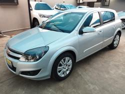 CHEVROLET Vectra Hatch 2.0 4P FLEX GT CHEVROLET Vectra Hatch 2.0 4P FLEX GT