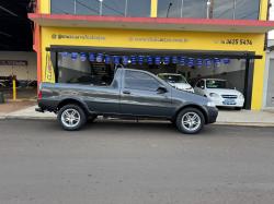 FIAT Strada 1.8 FLEX TREKING CABINE SIMPLES
