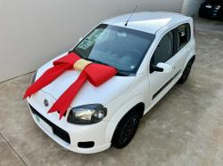 FIAT Uno 1.4 4P FLEX SPORTING