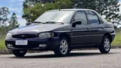 FORD Escort Sedan 1.8 16V 4P GLX
