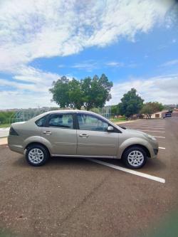 FORD Fiesta Sedan 1.6 4P FLEX
