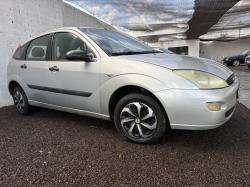 FORD Focus Hatch 1.8 16V 4P