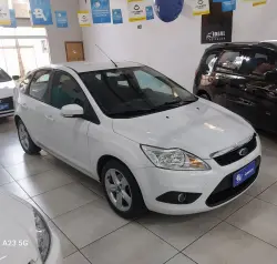 FORD Focus Sedan 2.0 16V 4P