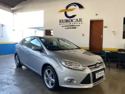 FORD Focus Sedan 2.0 16V 4P FLEX SE POWERSHIFT AUTOM�TICO