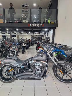 HARLEY DAVIDSON Breakout 1600