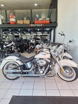 HARLEY DAVIDSON Softail DeLuxe 1600