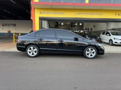 HONDA Civic 1.8 16V 4P LXS