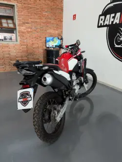 HONDA XRE 300 ABS