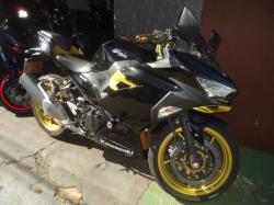 KAWASAKI Ninja 400 