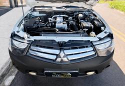MITSUBISHI L 200 Triton 3.2 16V GLX 4X4 CABINE DUPLA TURBO DIESEL INTERCOOLER