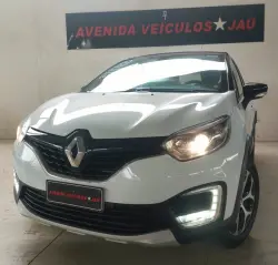 RENAULT Captur 1.6 16V 4P FLEX SCE INTENSE X-TRONIC CVT