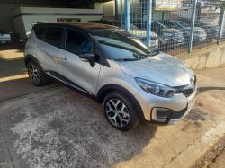 RENAULT Captur 1.6 16V 4P FLEX SCE INTENSE X-TRONIC CVT