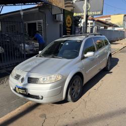 RENAULT Megane Grand Tour 1.6 16V 4P FLEX DYNAMIQUE
