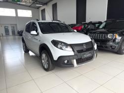 RENAULT Sandero 1.6 16V 4P FLEX STEPWAY AUTOMÁTICO RENAULT Sandero 1.6 16V 4P FLEX STEPWAY AUTOMÁTICO