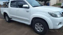 TOYOTA Hilux Caminhonete 2.7 16V 4P SRV FLEX CABINE DUPLA AUTOM�TICO