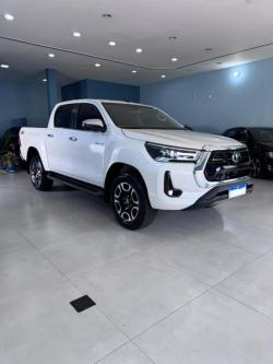 TOYOTA Hilux Caminhonete 2.8 16V SRX 4X4 TURBO DIESEL CABINE DUPLA AUTOM�TICO