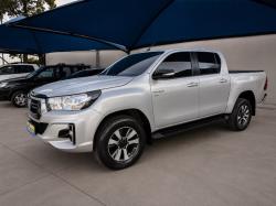 TOYOTA Hilux Caminhonete 2.7 16V 4P SR FLEX CABINE DUPLA AUTOM�TICO