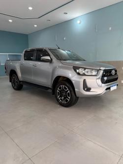 TOYOTA Hilux Caminhonete 2.8 16V SRV 4X4 DIESEL CABINE DUPLA AUTOM�TICO