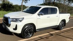 TOYOTA Hilux Caminhonete 2.8 16V SRX 4X4 TURBO DIESEL CABINE DUPLA AUTOM�TICO