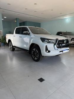 TOYOTA Hilux Caminhonete 2.8 16V SRX 4X4 TURBO DIESEL CABINE DUPLA AUTOM�TICO
