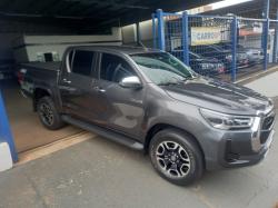 TOYOTA Hilux Caminhonete 2.8 16V SRX 4X4 DIESEL CABINE DUPLA AUTOMÁTICO
